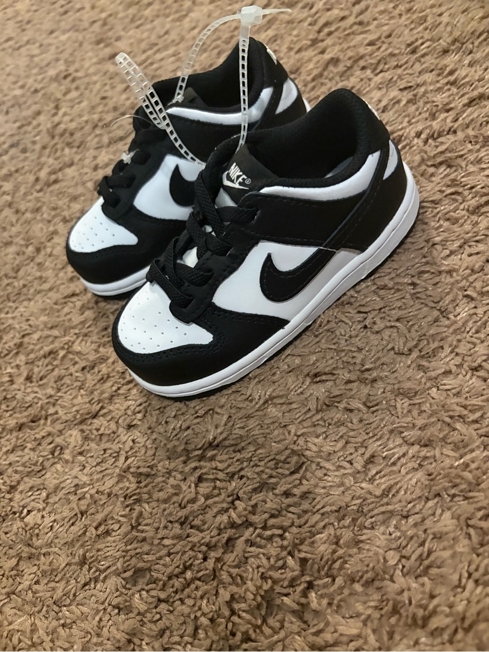 Nike Kids Black and White Low-Top Sneakers